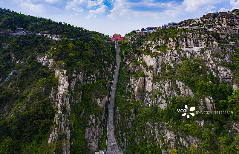 泰山十八盘图片素材