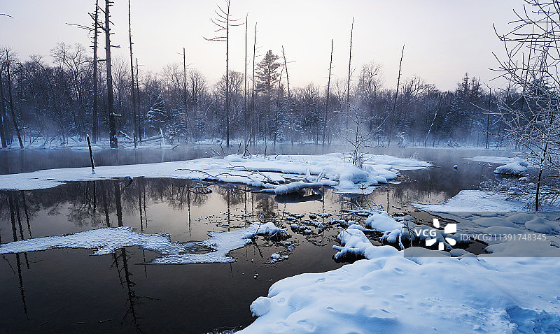 长白山魔界清冷的早上图片素材