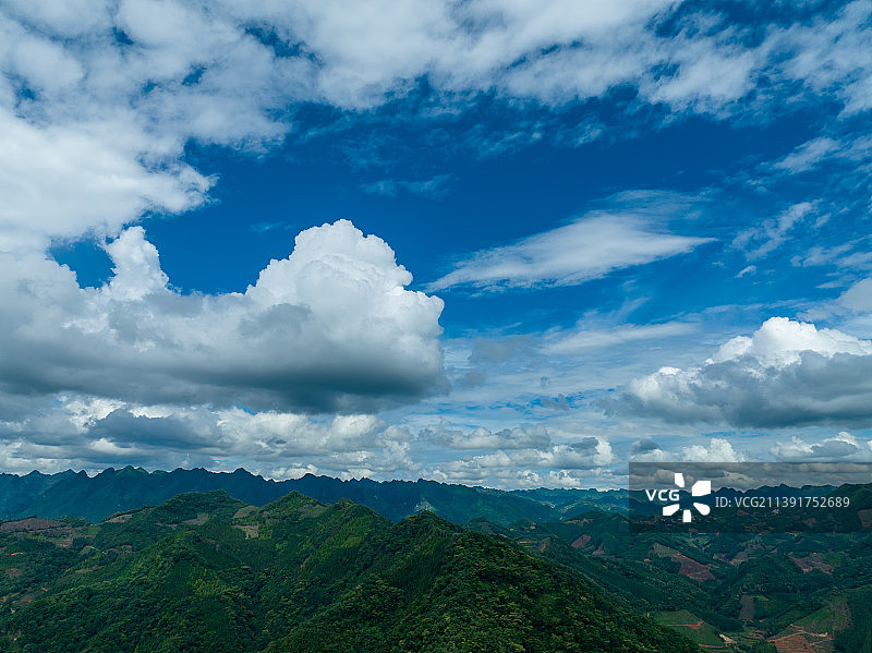 广西百色市凌云县山区航拍风光图片素材