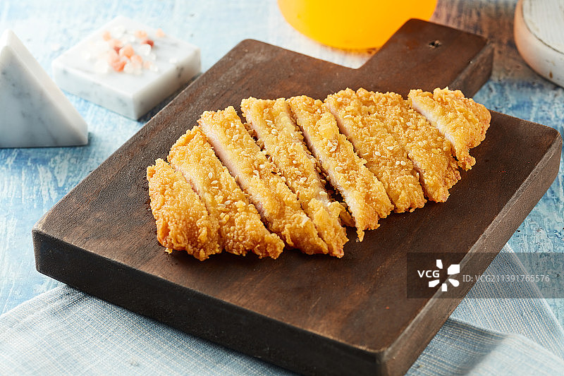 黄金香炸猪扒图片素材