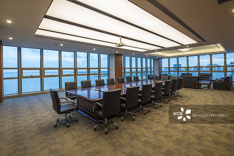 商务楼会议室图片素材