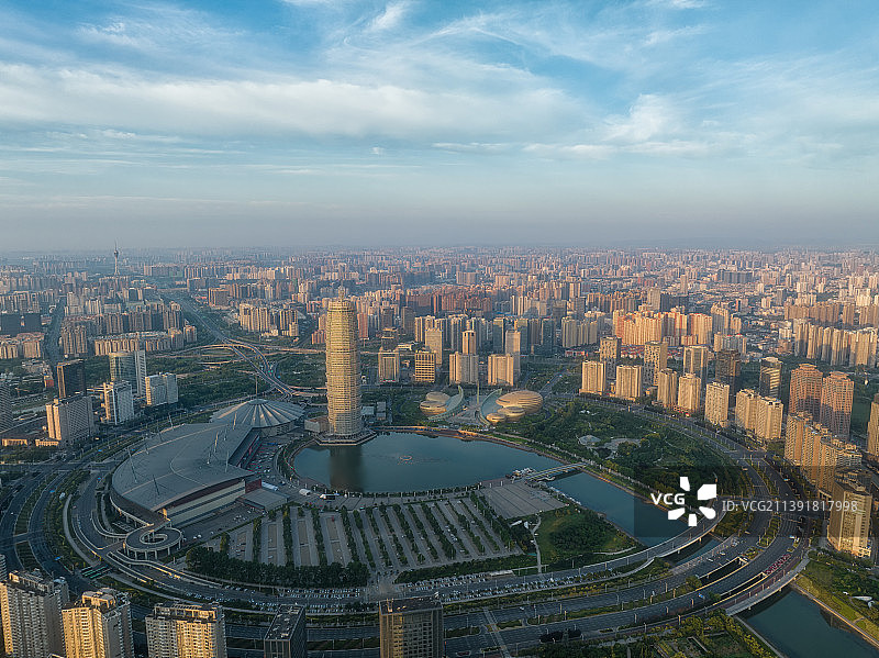 河南省郑州市郑东新区CBD商务区日出朝霞无人机航拍图片素材