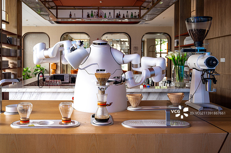 冲咖啡机器人图片素材