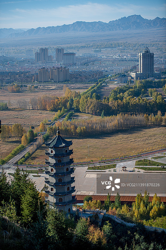 甘肃省金昌市永昌县北海子湿地，北武当山风光图片素材