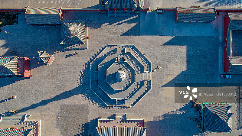 甘肃省金昌市御山峡圣容寺，保存着甘肃省境内唯一完整的唐代佛塔图片素材