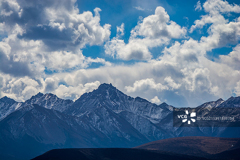 甘肃省张掖市山丹县山丹军马场，当前世界最大和历史最悠久的马场图片素材