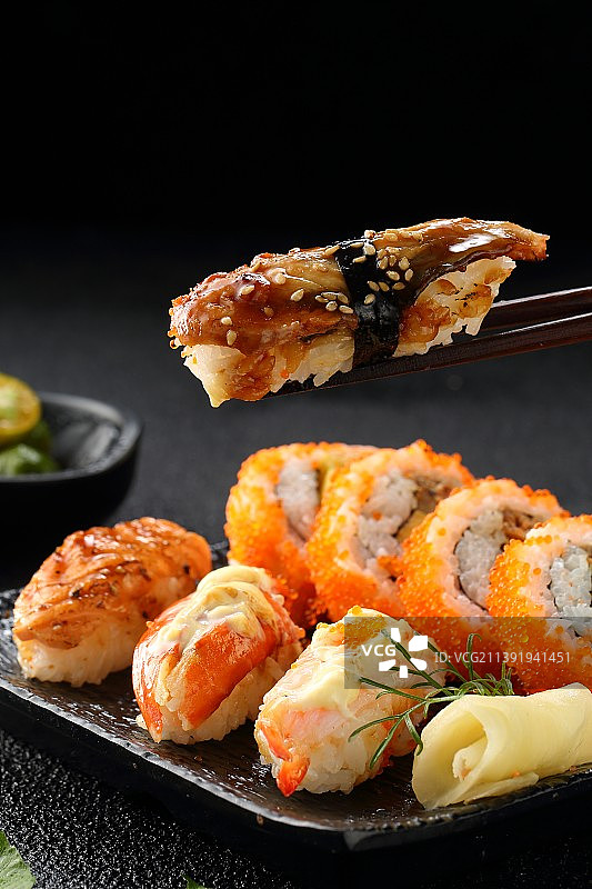 京都满园寿司拼图片素材