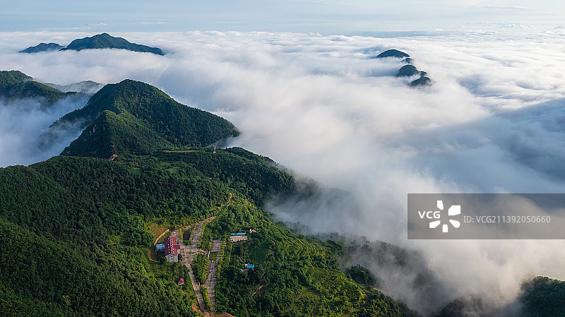 航拍历山云海自然风光图片素材