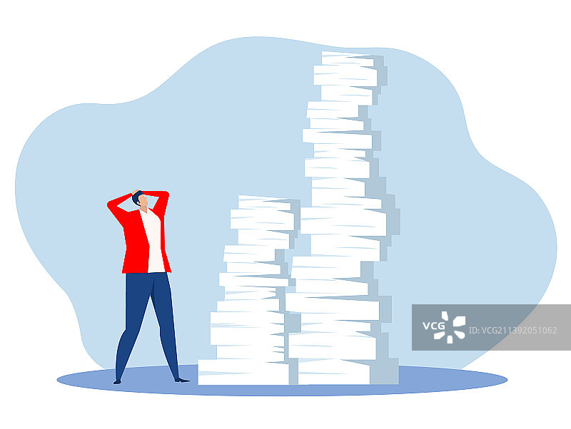 因成堆的纸张而感到压力的疲惫商人图片素材