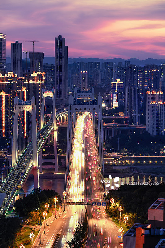 重庆夫妻桥：鹅公岩大桥及鹅公岩轨道大桥图片素材