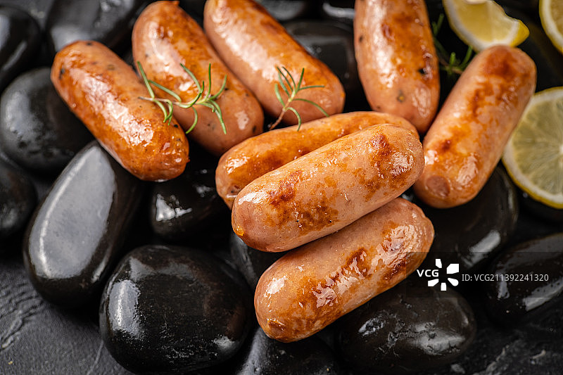 火山石烤肠图片素材