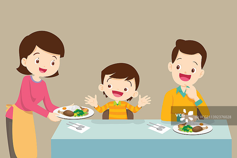 母亲为家人提供食物图片素材