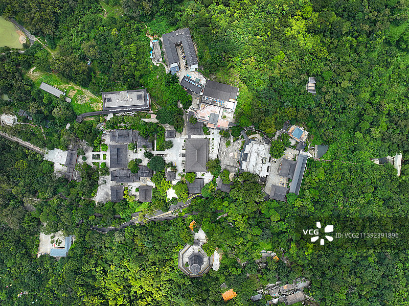 广东省江门市蓬江区圭峰山国家森林公园叱石风景区观音寺航拍图片素材