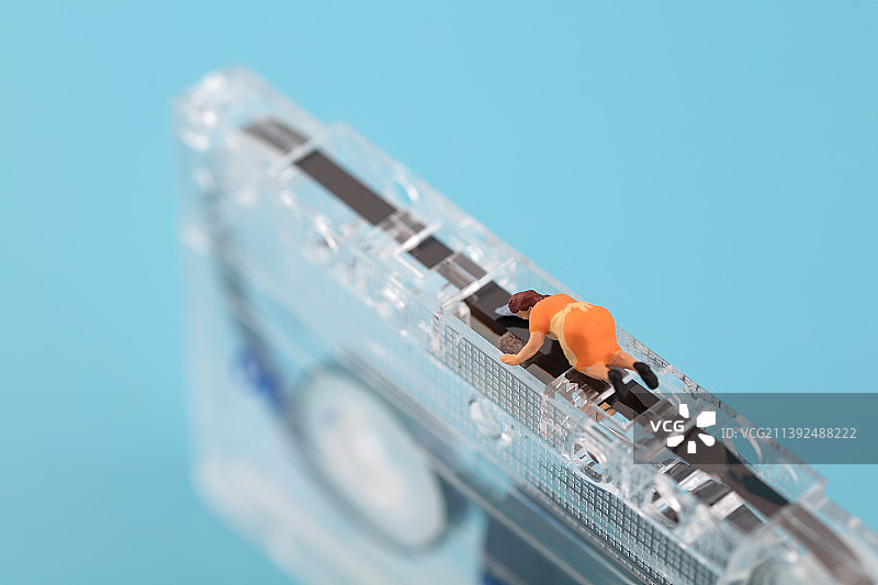 微缩摄影老旧磁带翻新清理图片素材