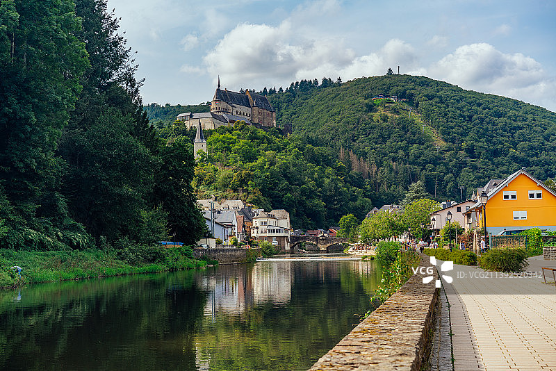 卢森堡山顶上的维安登城堡，世界文化遗产图片素材