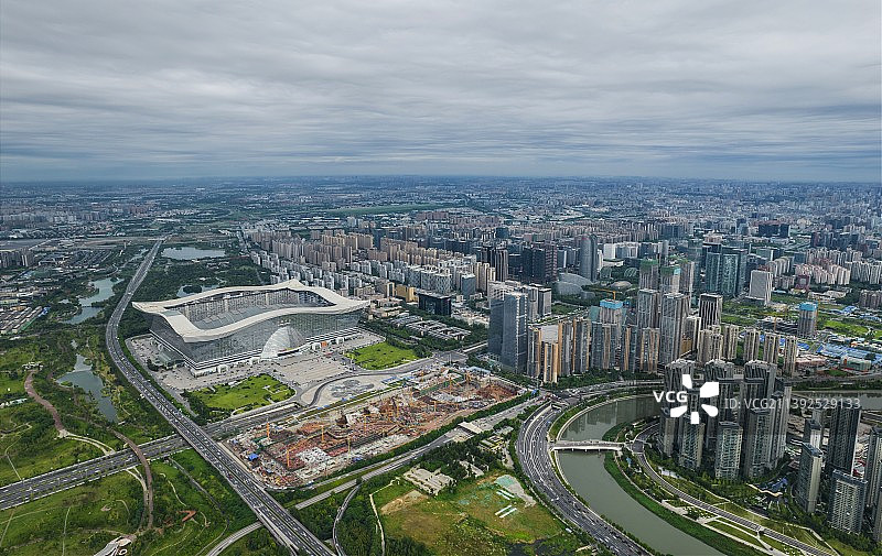 航拍成都金融岛及高新区城市建设风景图片素材