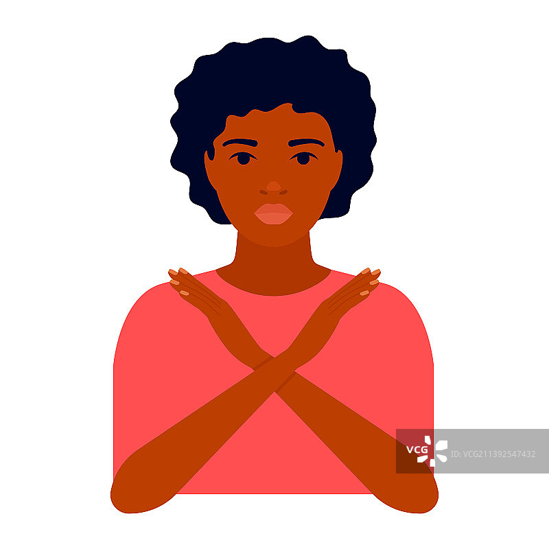 交叉双臂的年轻黑人女子图片素材