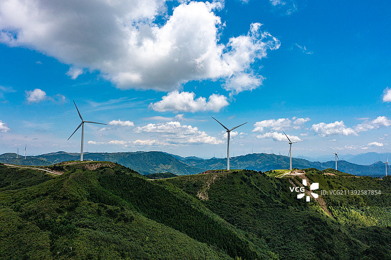 航拍湖南郴州仰天湖大草原图片素材