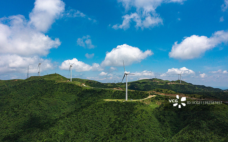 航拍湖南郴州仰天湖大草原图片素材