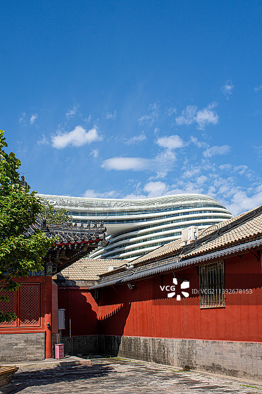 北京东城区首批全国重点文物保护单位智化寺大殿外景图片素材