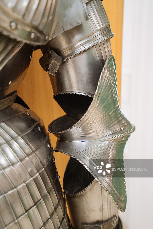 欧洲中世纪骑士铠甲盔甲细节特写图片素材