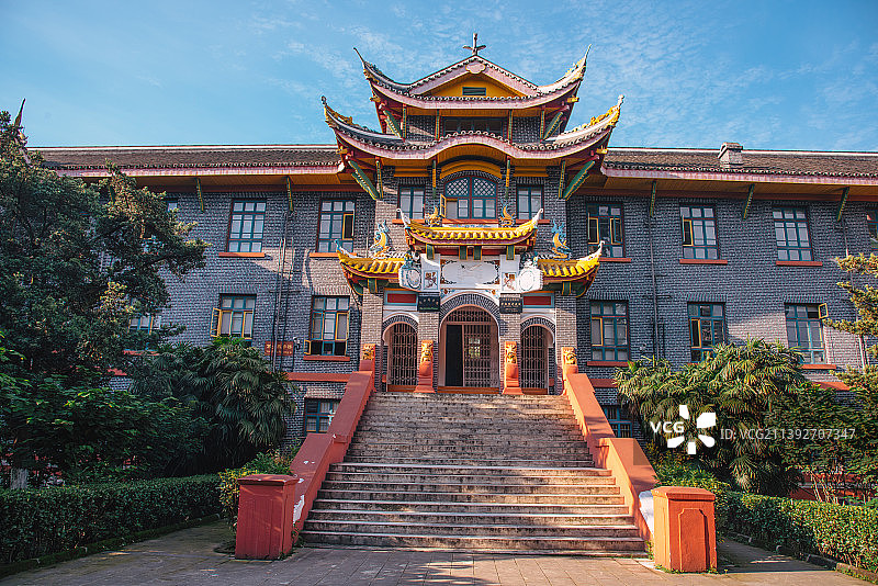 四川大学华西医学院校区风光图片素材