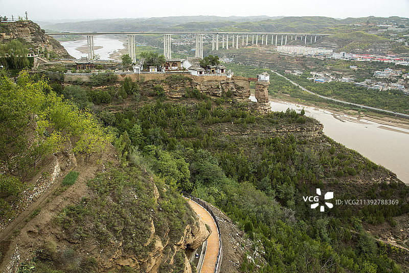 万里黄河第一奇--佳县香炉寺图片素材
