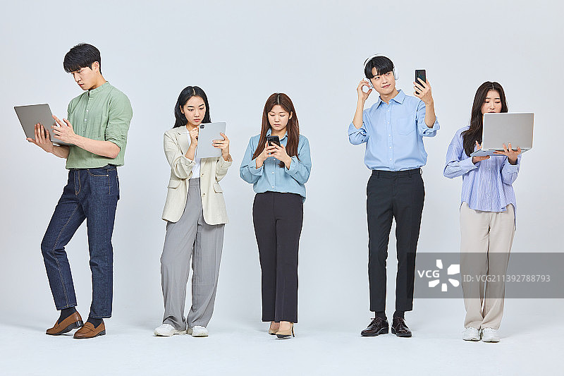 MZ世代数字智能设备个性化青年文化数字营销图片素材