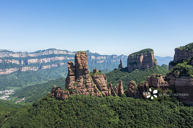 航拍河北石家庄嶂石岩九女峰景区图片素材