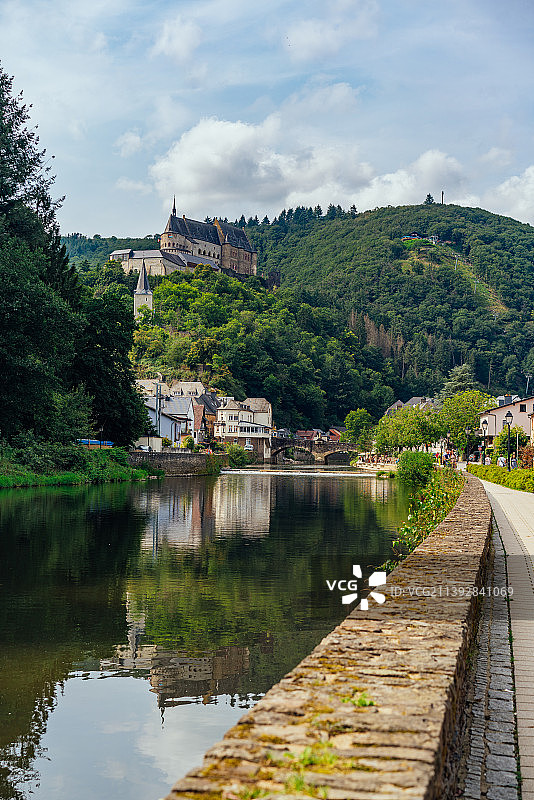 卢森堡山顶上的维安登城堡，世界文化遗产图片素材