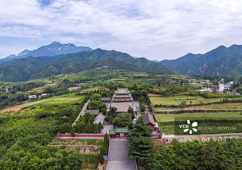 河南省济源市王屋山阳台宫户外航拍高视角图片素材
