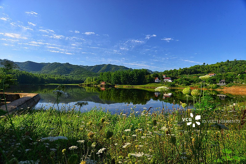汉中市勉县湖边风景中坝水库图片素材