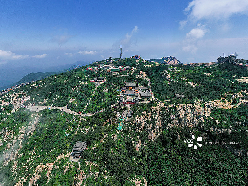 “五岳之首”、“天下第一山”之称，山东泰安泰山，世界文化与自然双重遗产图片素材