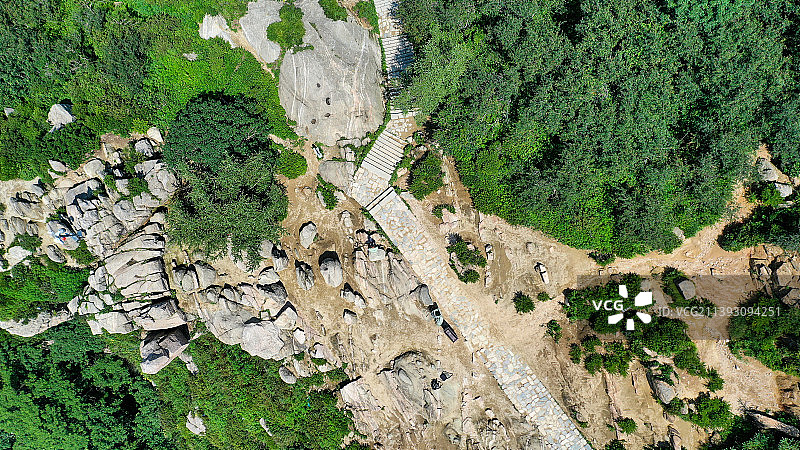 “五岳之首”、“天下第一山”之称，山东泰安泰山，世界文化与自然双重遗产图片素材