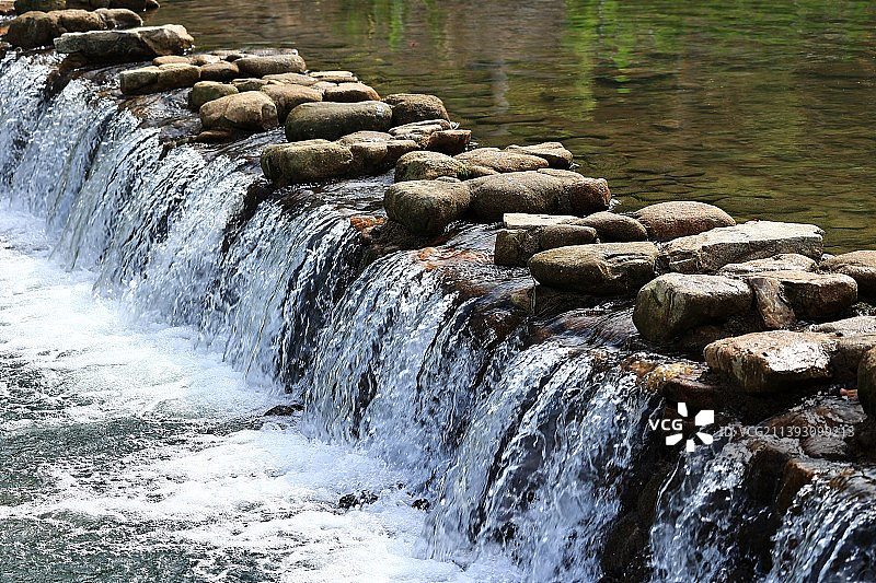 小水坝图片素材