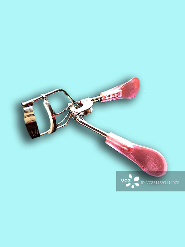 印度尼西亚桌子上的工作工具图片素材