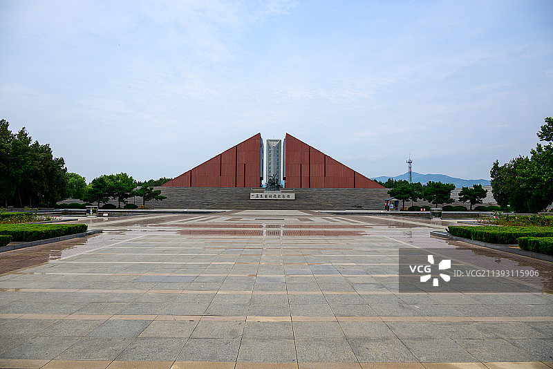 孟良崮战役纪念馆位于山东省临沂市蒙阴县垛庄镇，图片素材