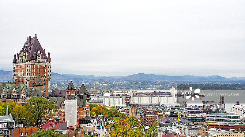 加拿大魁北克城堡酒店的高角度视角图片素材
