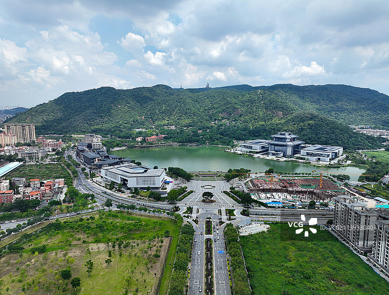 广东省佛山市南海区西樵山风景区樵山文化中心听音湖白云洞景区航拍图片素材