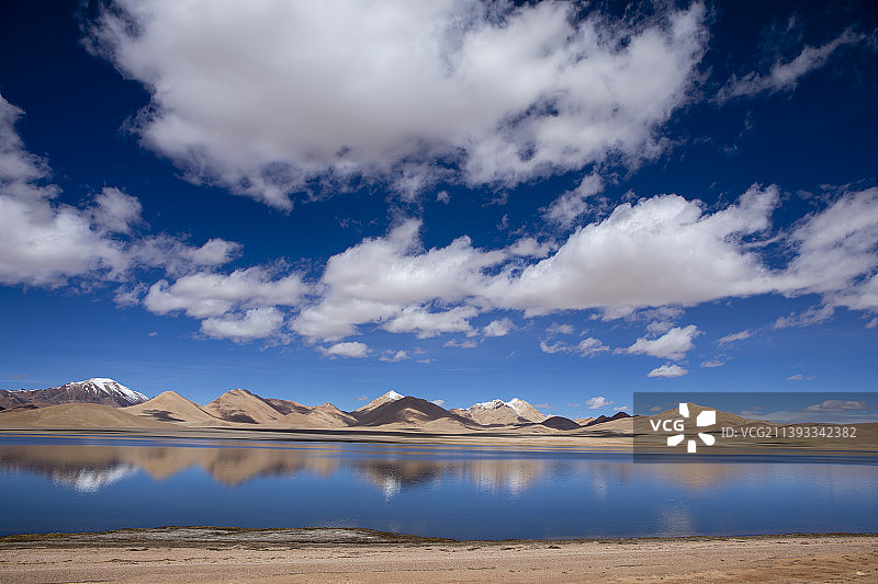 红山湖图片素材