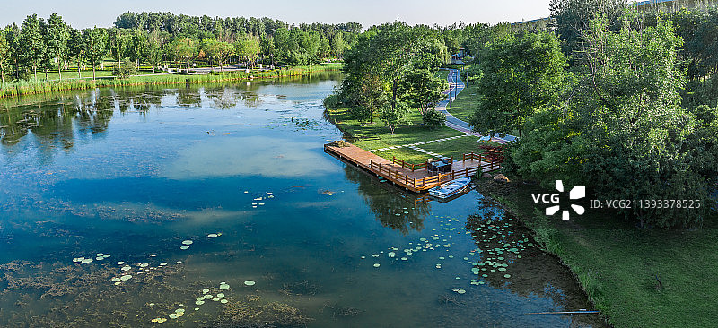 航拍河流田园风光图片素材