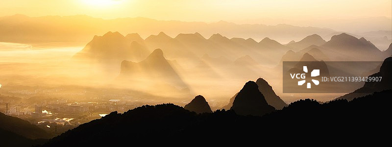 尧山晨曦图片素材