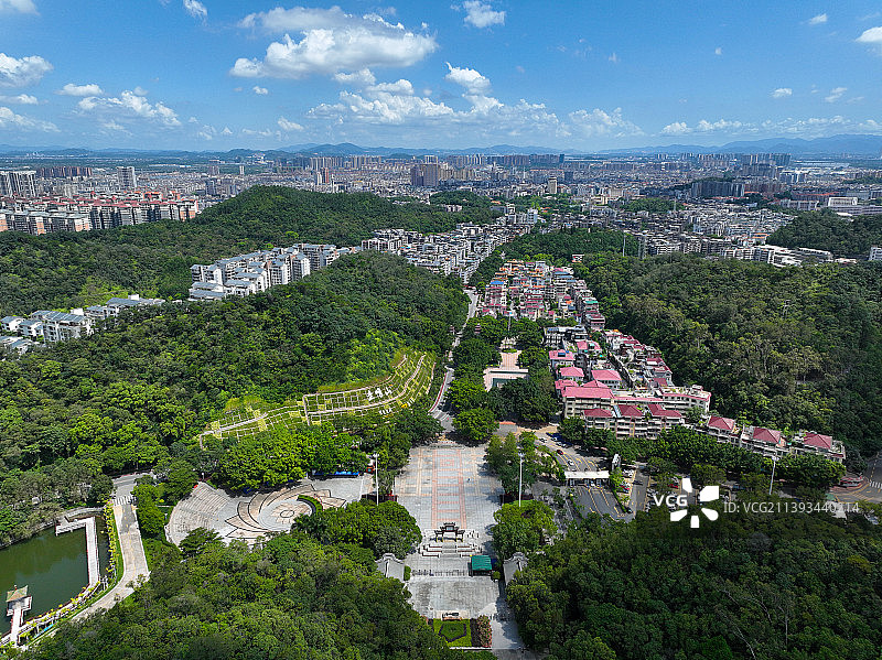 广东省江门市蓬江区圭峰山国家森林公园圭峰山风景区玉台寺航拍图片素材
