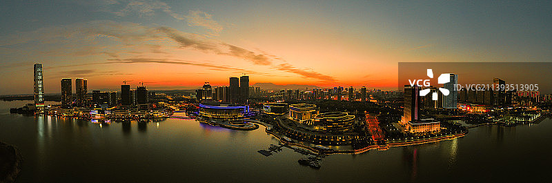 宜兴东氿湖畔图片素材