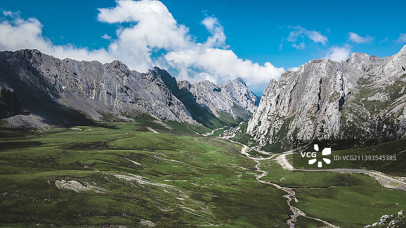 扎尕那甘南藏族自治区江迭公路图片素材