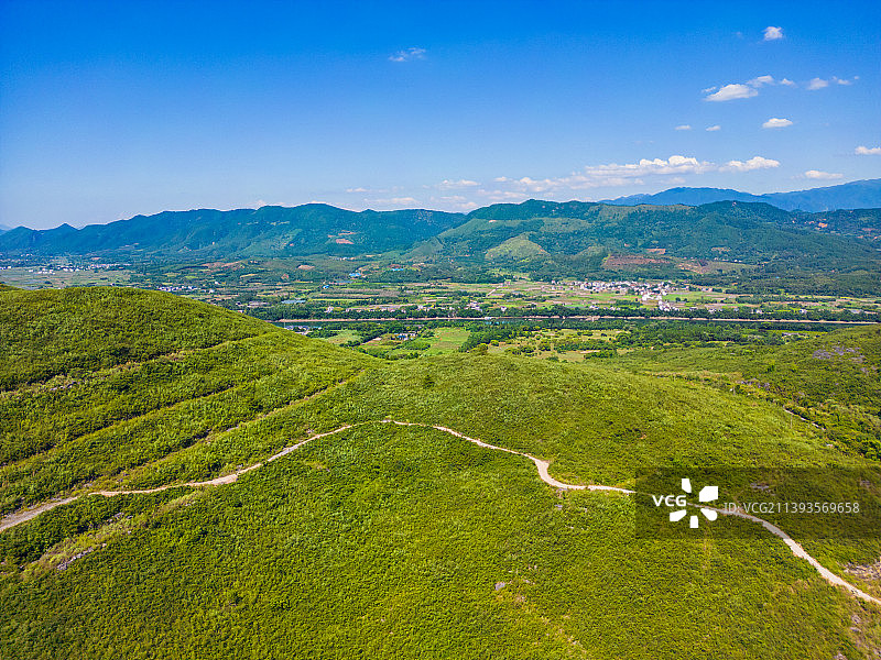桂林磨盘山顶上的风光图片素材