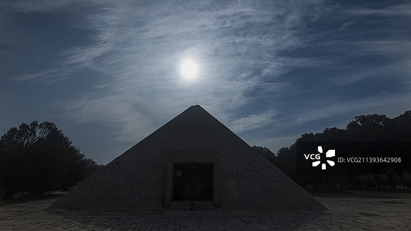 世界公园里的金字塔图片素材