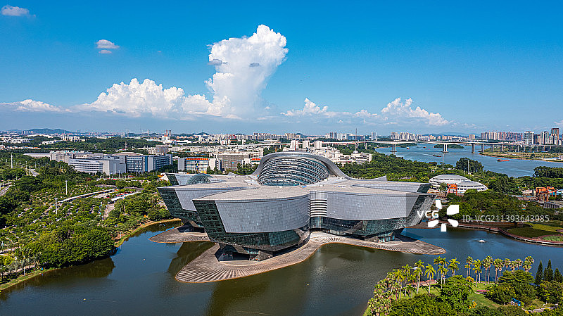 航拍广东科学中心图片素材
