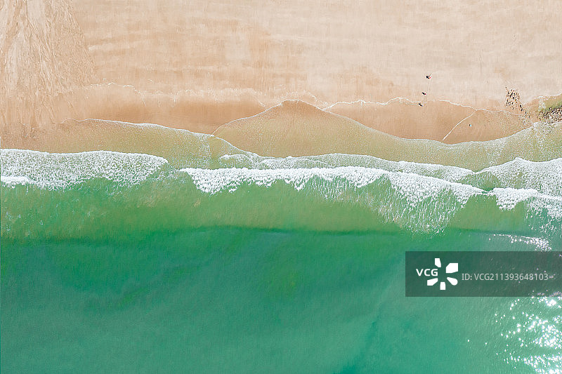 航拍夏季沙滩风光图片素材