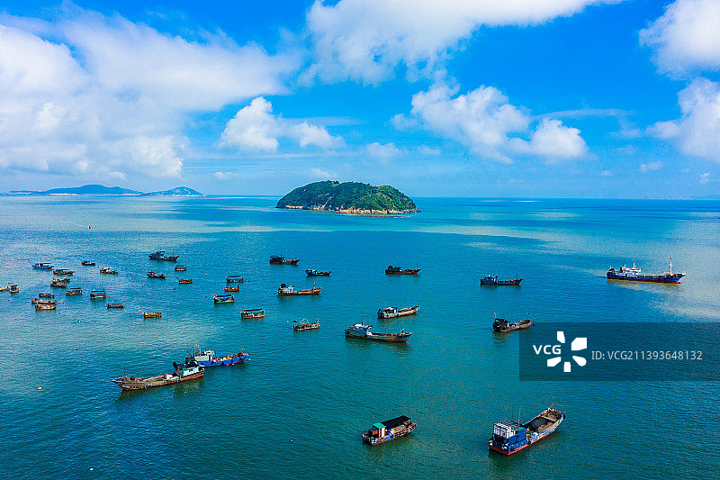 航拍海洋渔业养殖风光图片素材